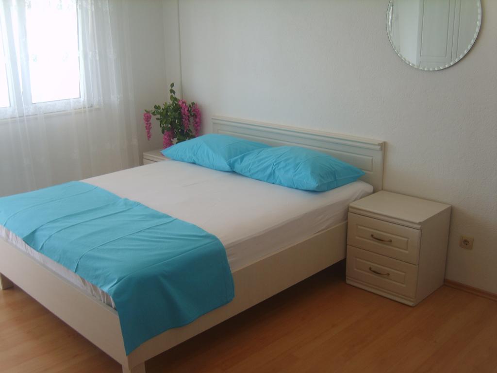 Apartments Iva Alla 特罗吉尔 客房 照片