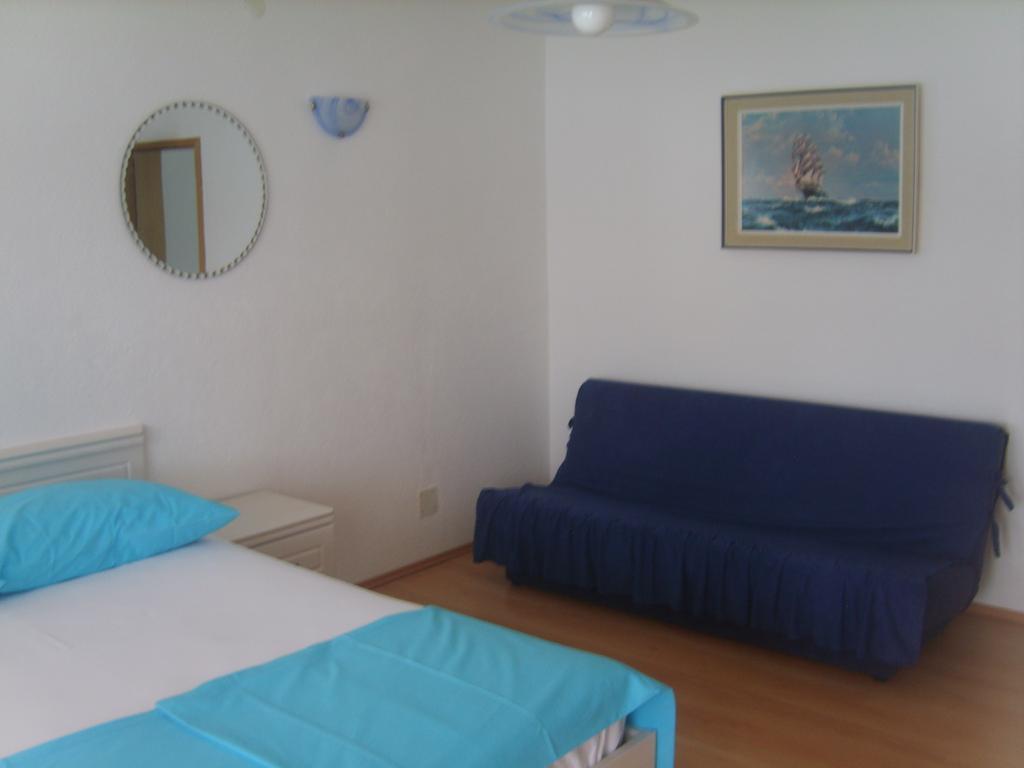 Apartments Iva Alla 特罗吉尔 客房 照片